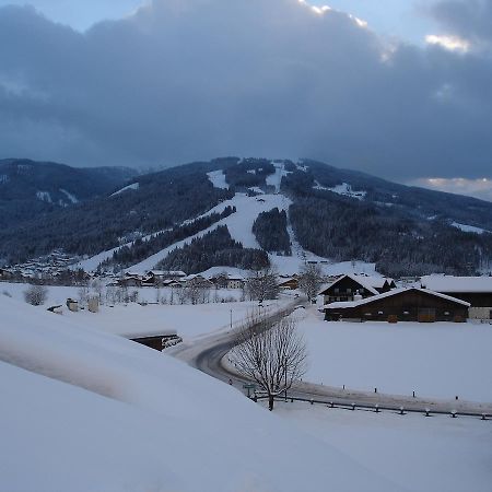 Welcome-Bienvenue-Добро Пожаловать Flachau Dış mekan fotoğraf